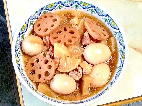 根菜でほっこり！卵と鶏肉と大根の甘辛煮♪